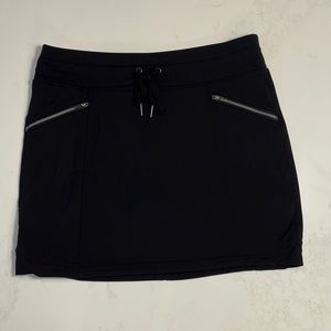 Athleta black skirt / skort